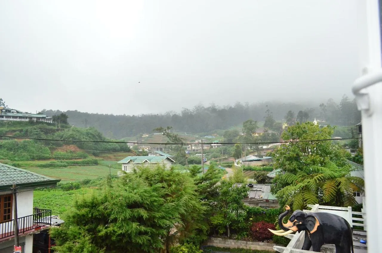 Yensfield Blackpool Hotel Nuwara Eliya